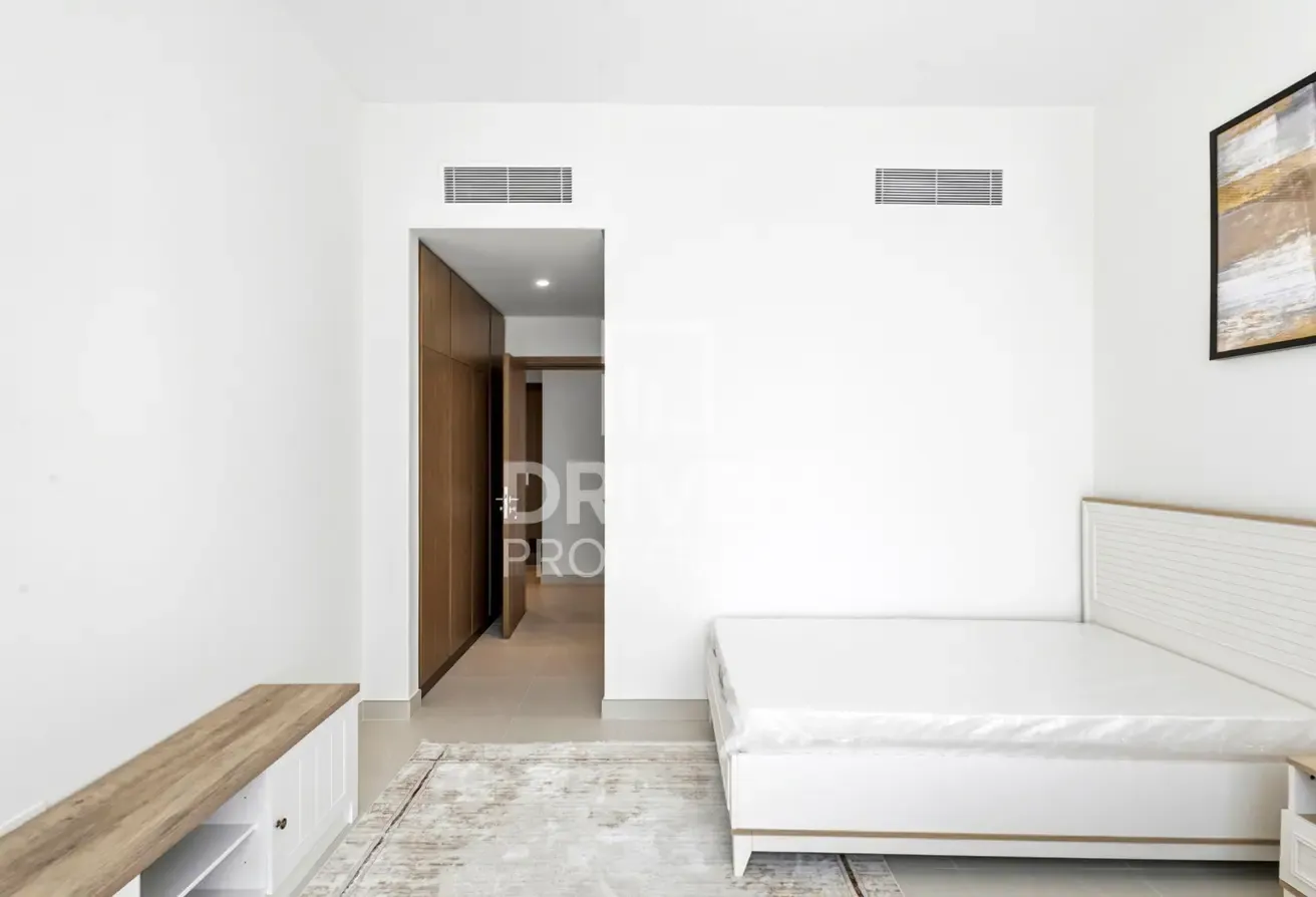 Brand New | Fully Furnished | Park View