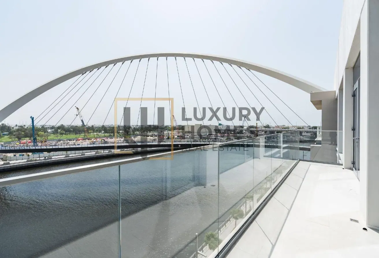 Brand New | Full Canal View | Central Location