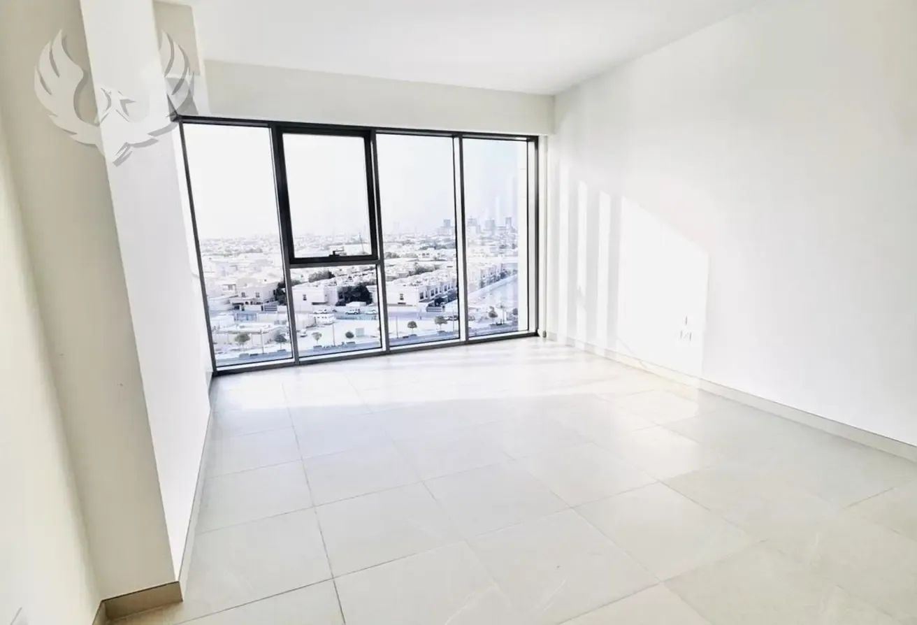 Elegant 2Br+Maid | Luxurious Waterfront Living