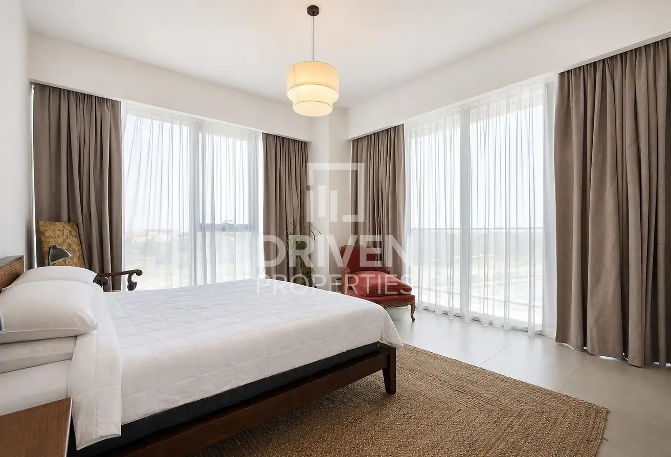 Safa Park Facing | Corner Unit with Maids Room