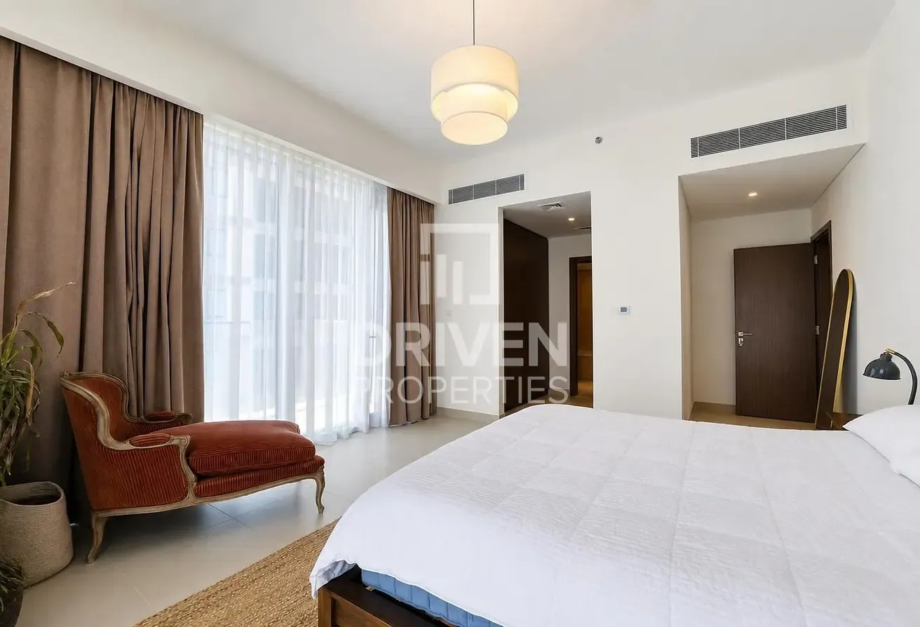 Safa Park Facing | Corner Unit with Maids Room