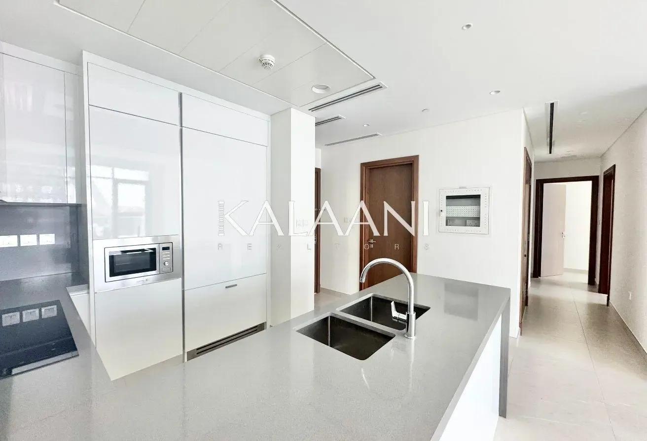 FULL CANAL VIEW | 2BD + MAID | SPACIOUS LAYOUT