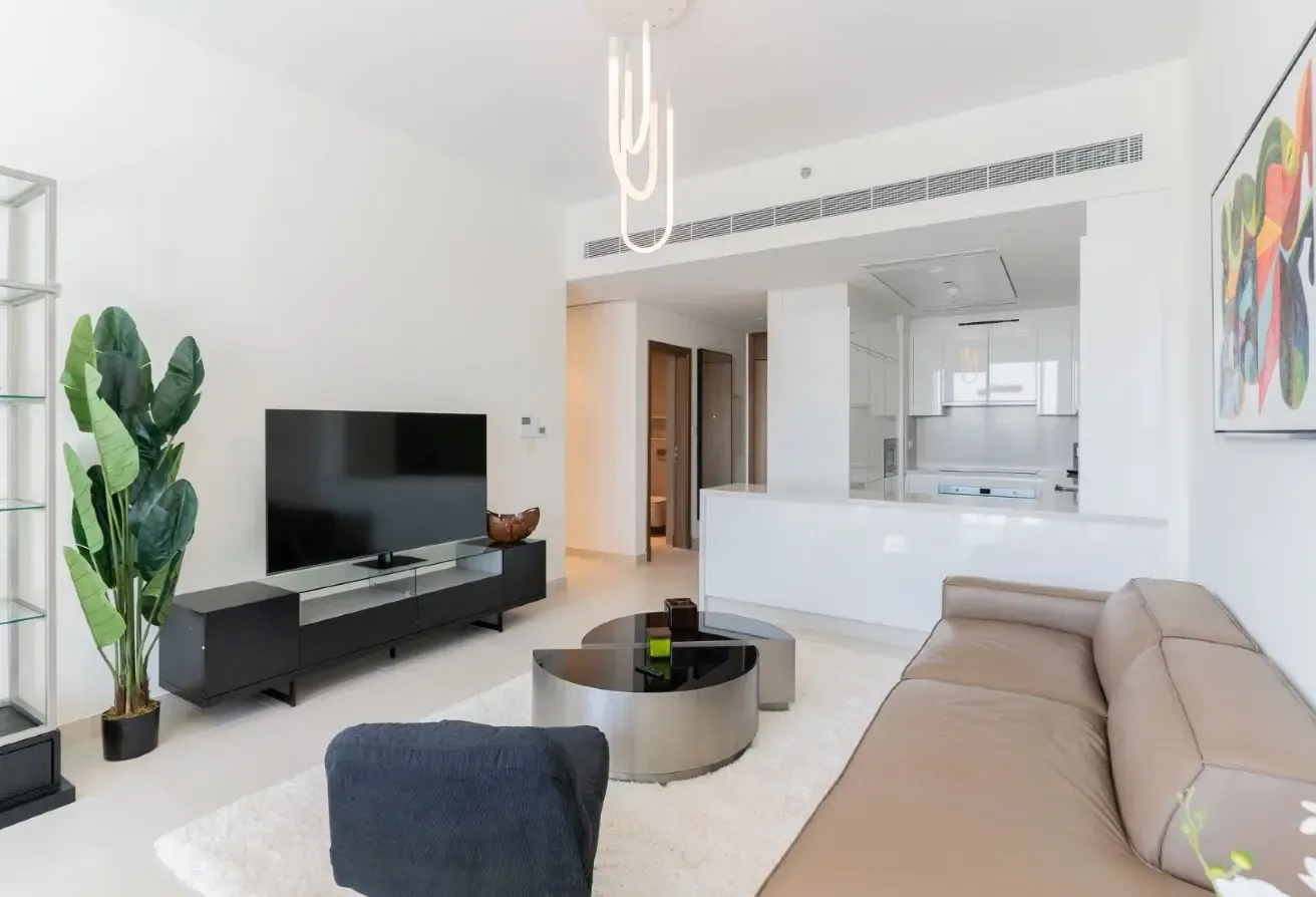 Fully Furnished | Stylish Unit | Vacant