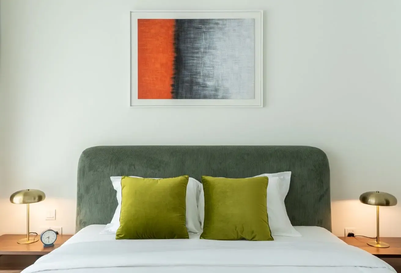 Fully Furnished | Stylish Unit | Vacant