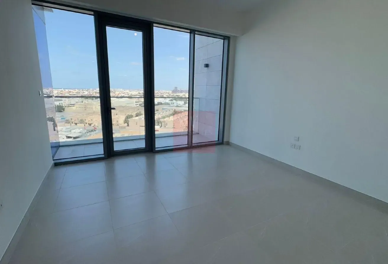 Brand new/Canal,Burj view/2BR+Maidroom