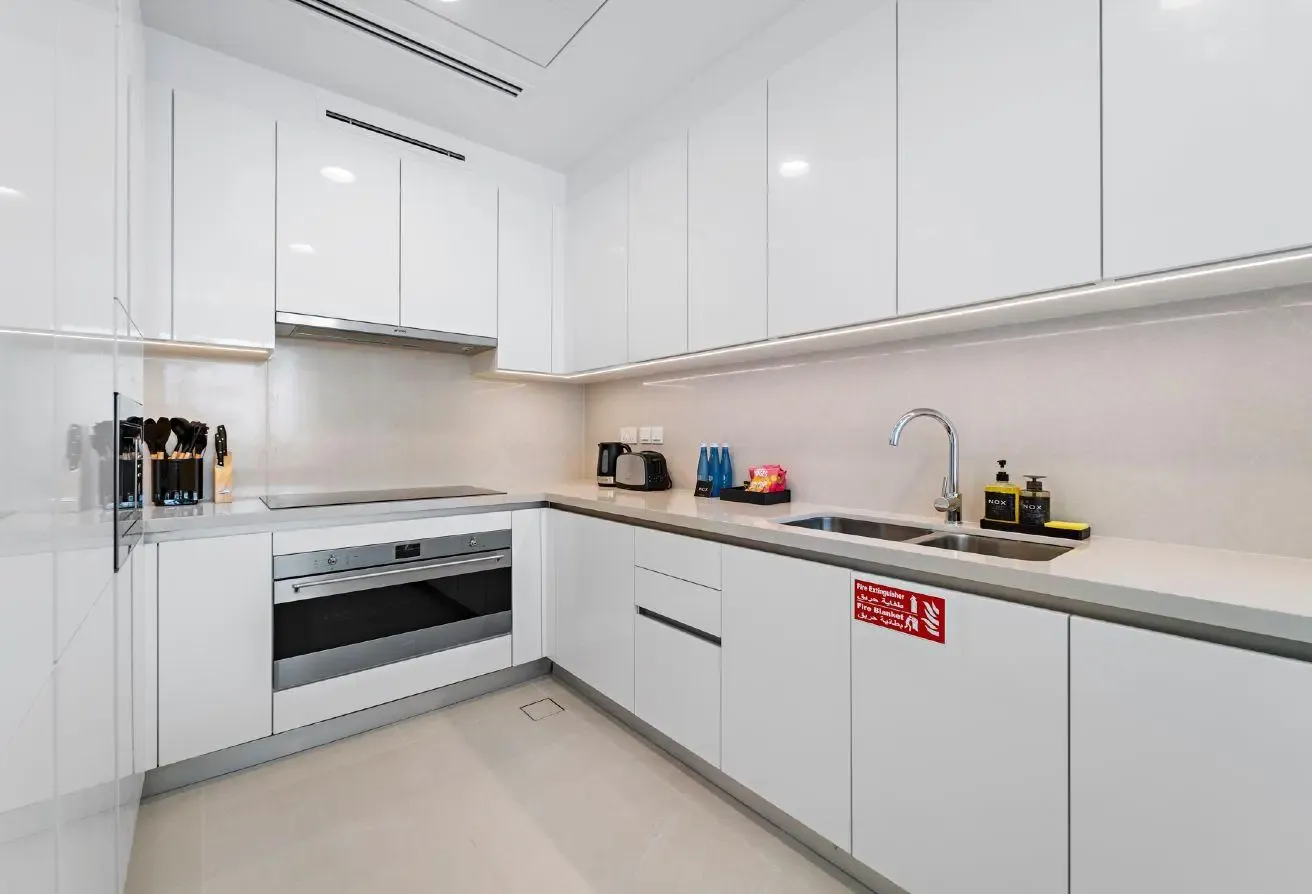 Pristine 2 BR + Maidsroom | Family Friendly Area
