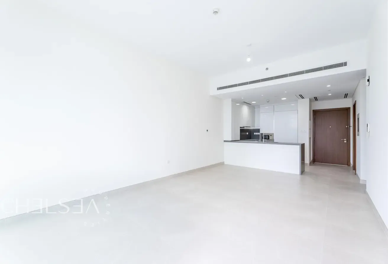 BRAND NEW | FULL CANAL VIEW | PRIME LOCATION
