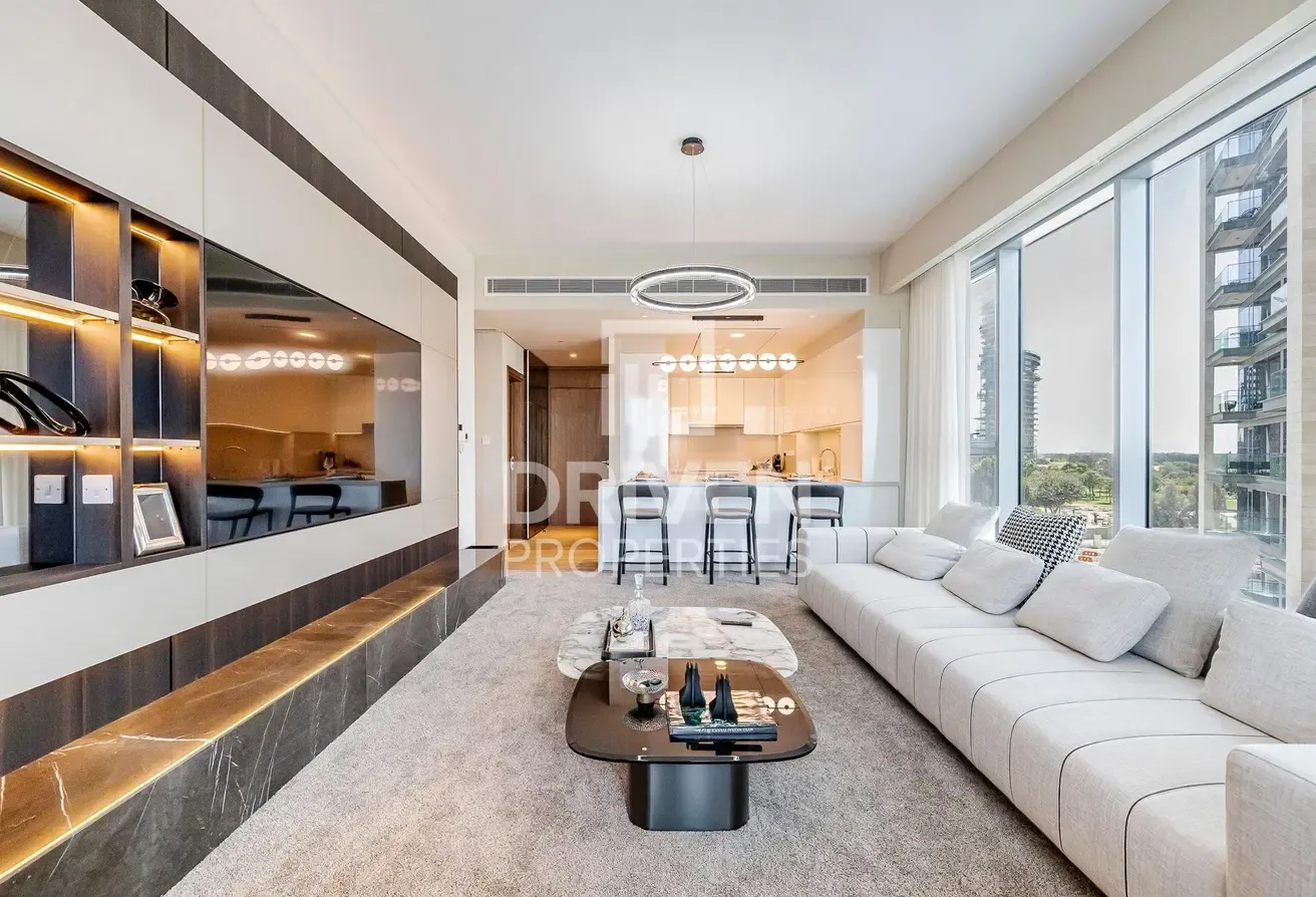 Well-managed and Vacant Apt with Full Canal View