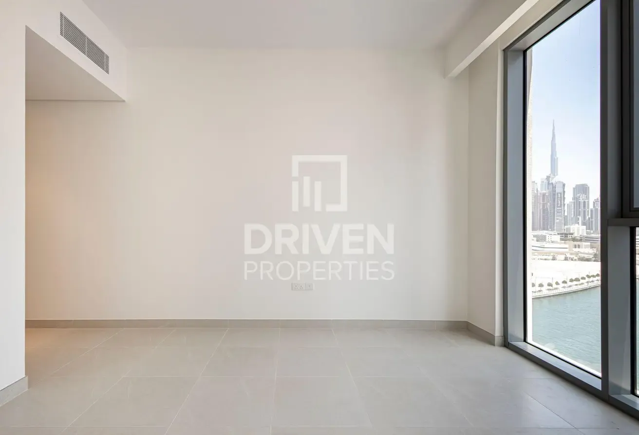 Huge Apt plus Maids Room | Corner with Burj View