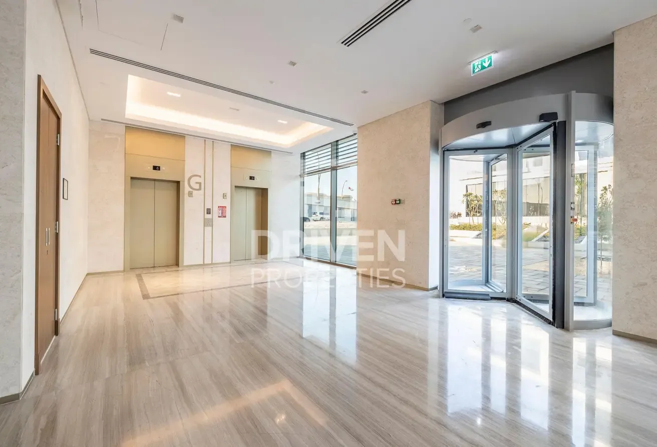 Brand New and Vacant Apt with Canal View