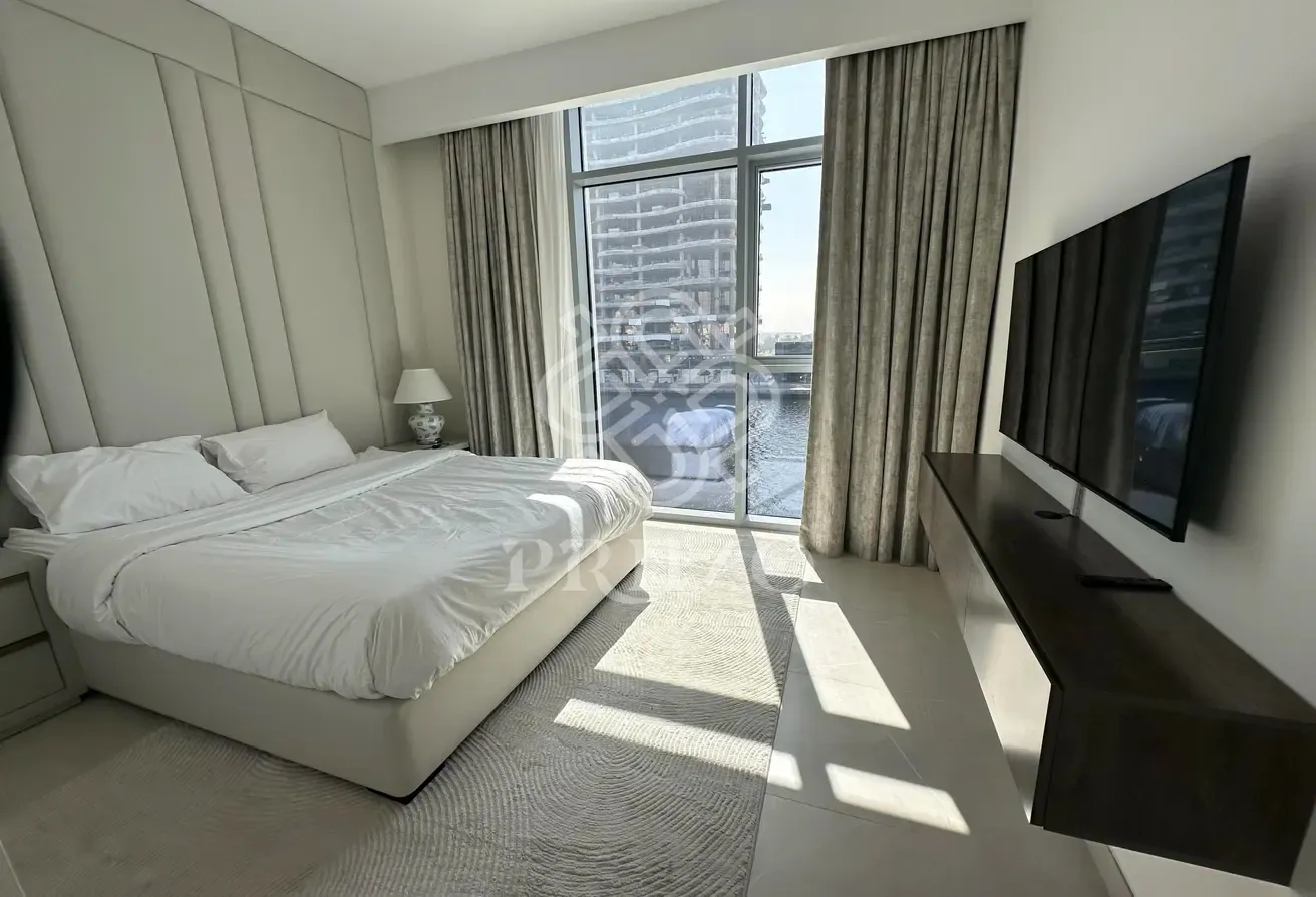 FULLY FURNISHED I CANAL VIEW I MULTIPLE OPTION