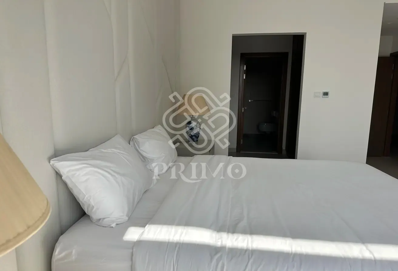 FULLY FURNISHED I CANAL VIEW I MULTIPLE OPTION