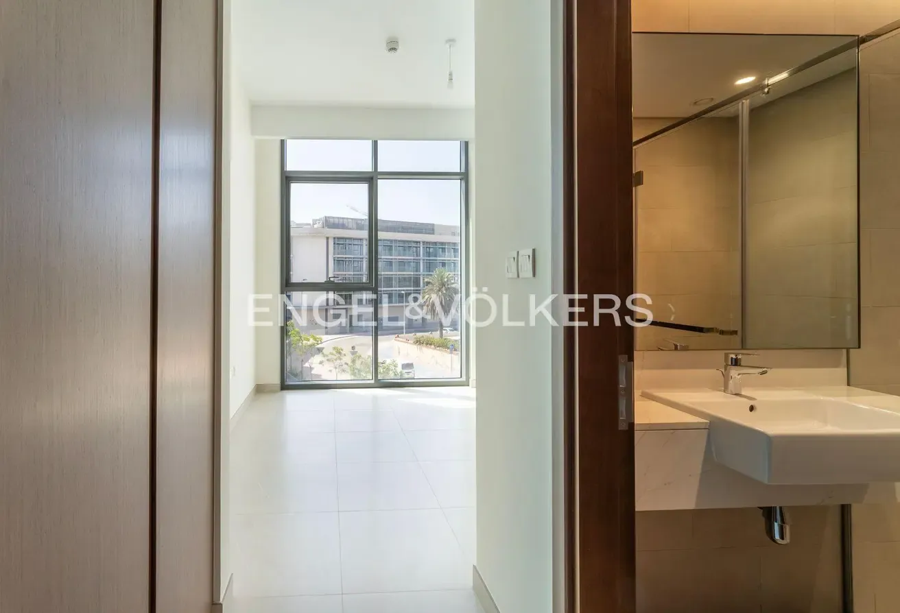 Burj Khalifa View | Corner Layout | Available July