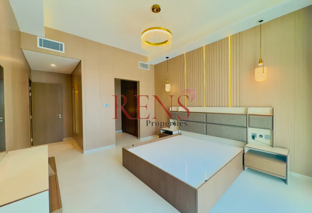 FULLY FURNISHED | SPACIOUS | PRIME LOCATION