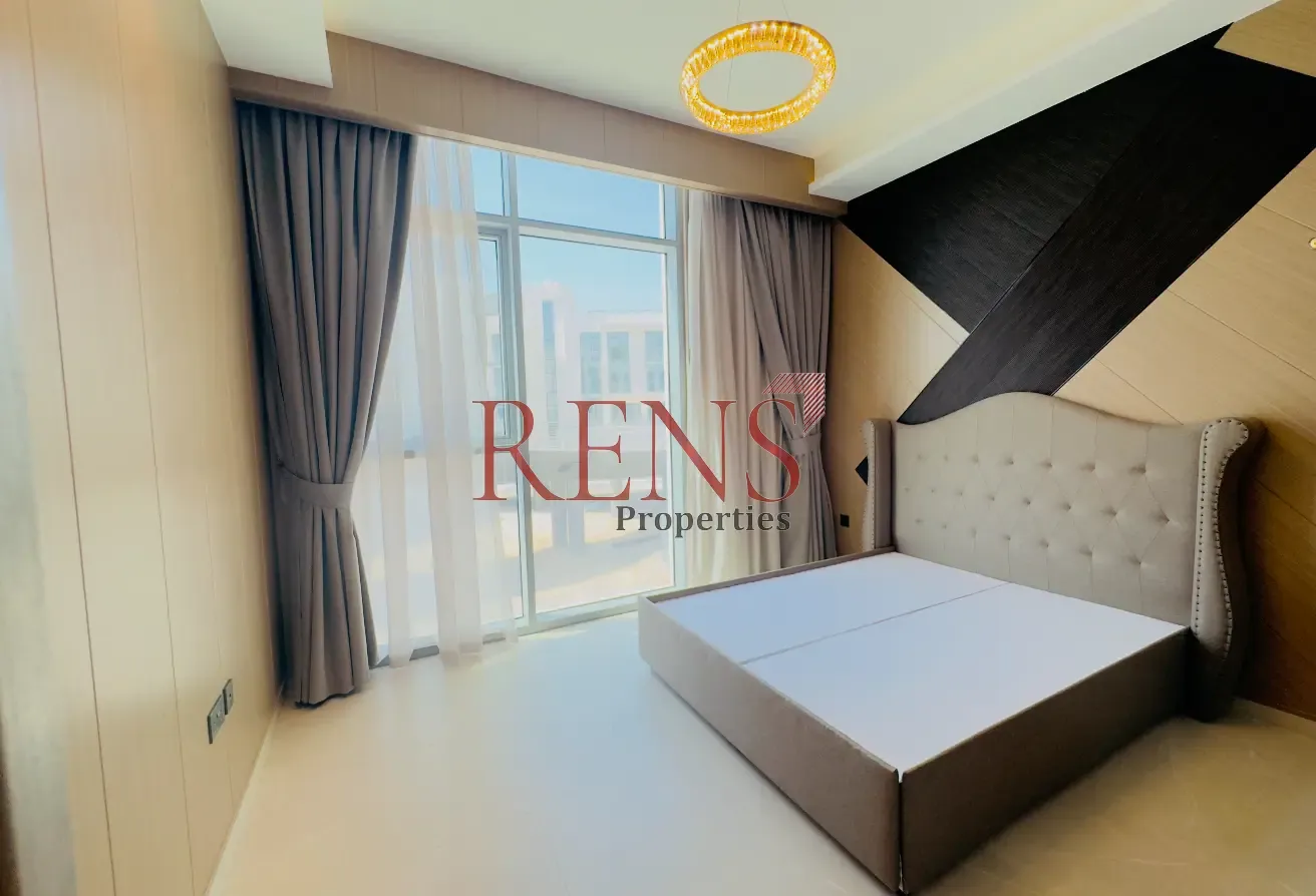 FULLY FURNISHED | SPACIOUS | PRIME LOCATION