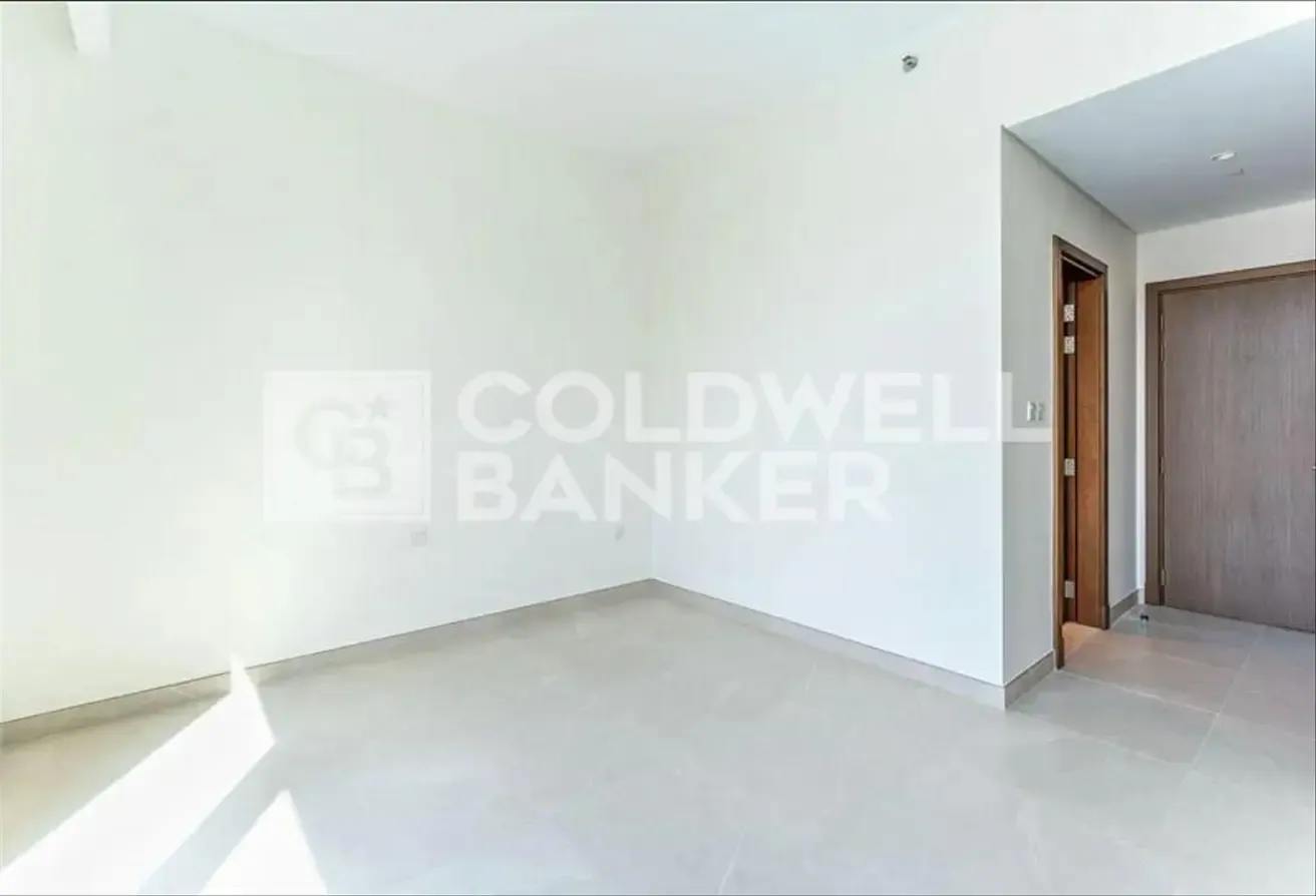 Spacious 2BR| Burj Khalifa View | Call for Viewing