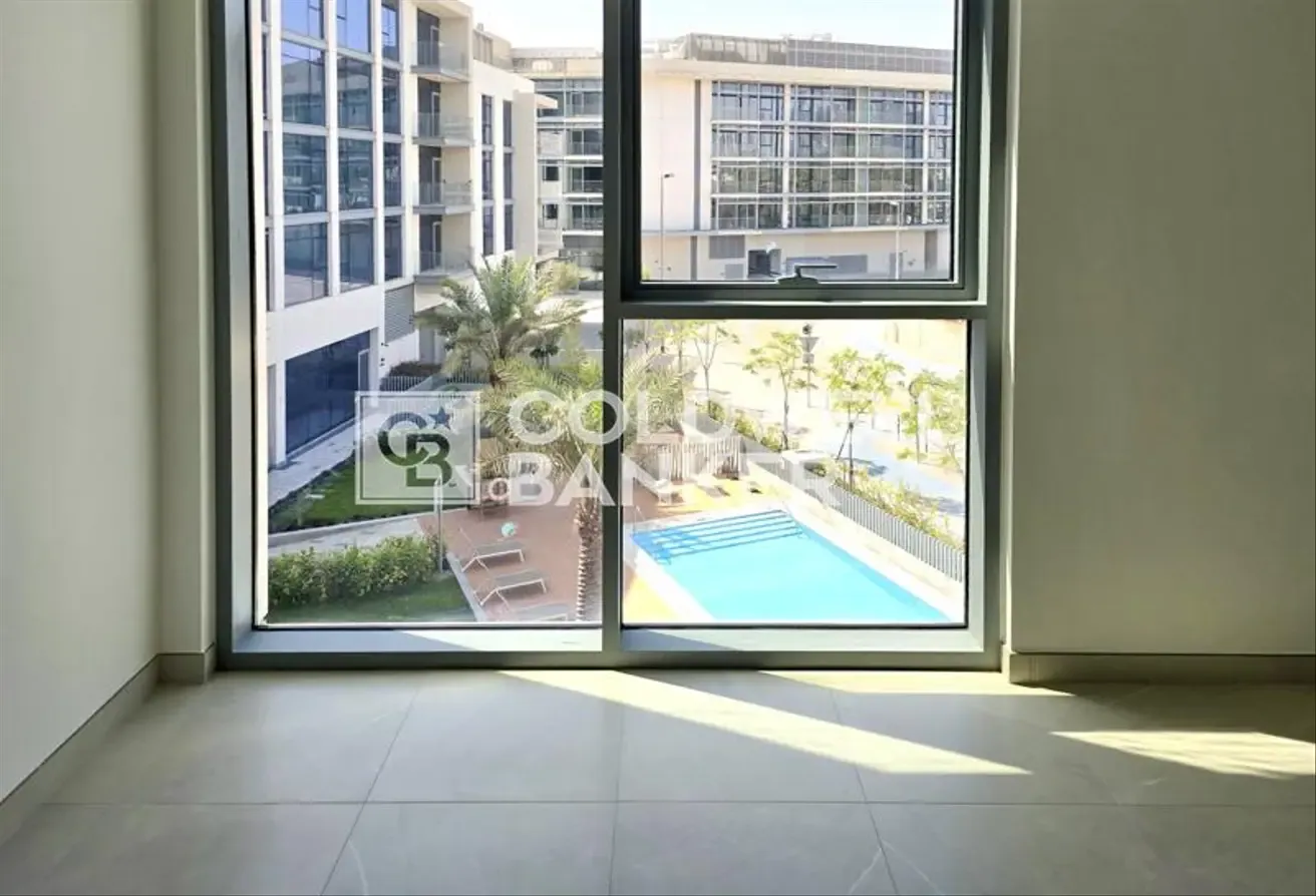 Spacious 2BR| Burj Khalifa View | Call for Viewing