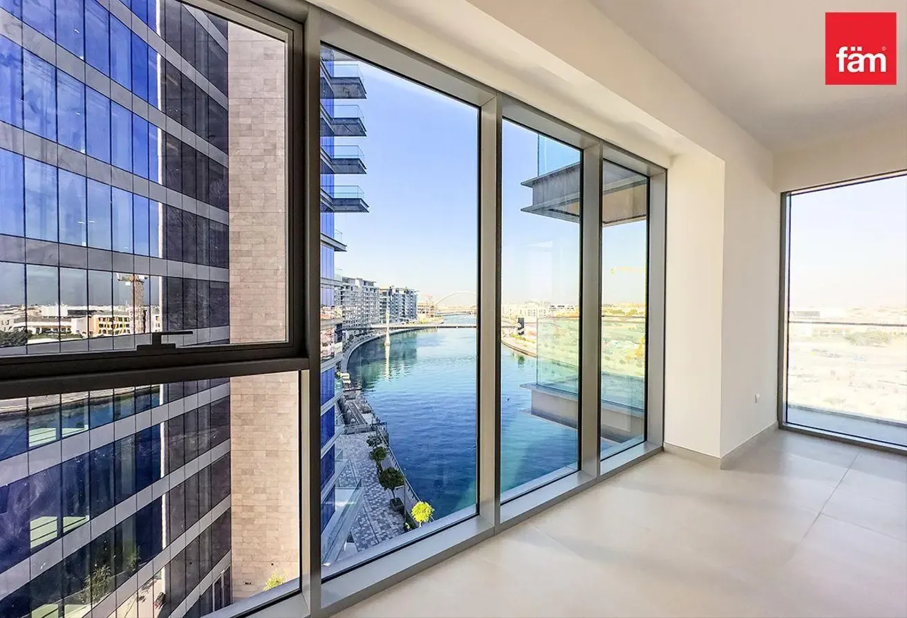Corner Layout | Full Canal Burj View | Vacant