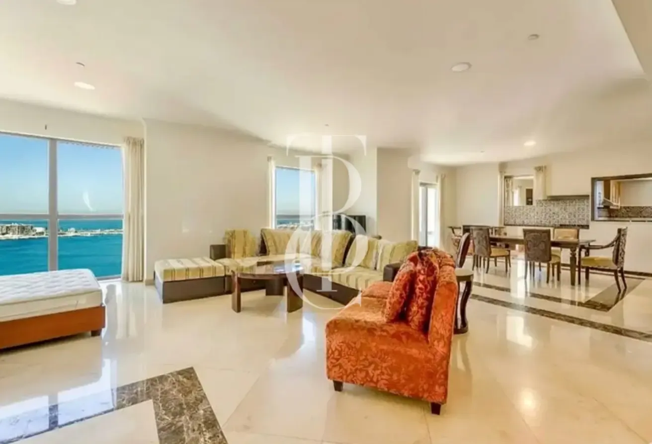 Upgraded | Sea views | Vacant Now
