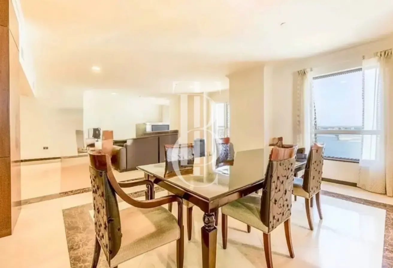 Upgraded | Sea views | Vacant Now