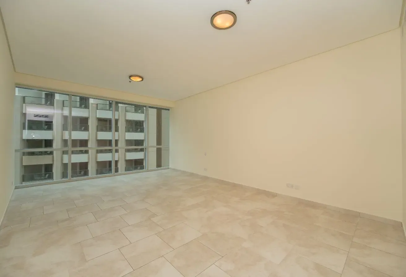 Spacious 3 Bed Room With  Maid Room | Sea View