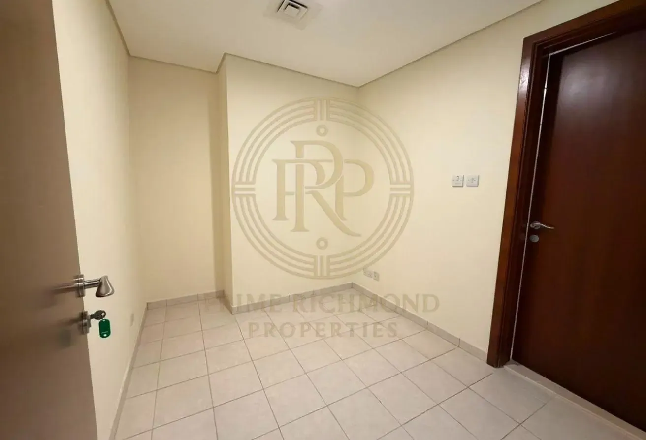 Sophisticated 3‑Bedroom + Maid’s Suite