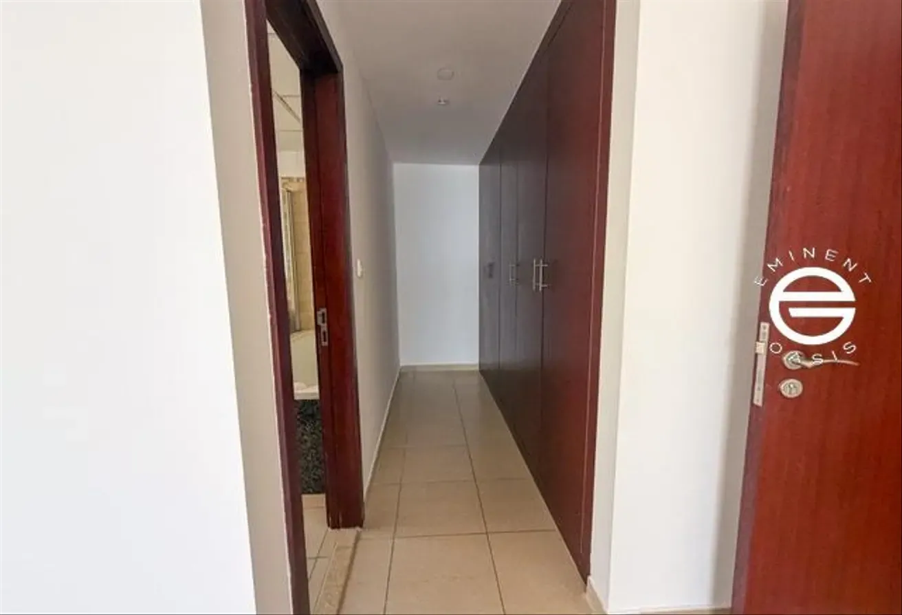 Dubai Eye | Negotiable | Vacant |  Multiple Chq