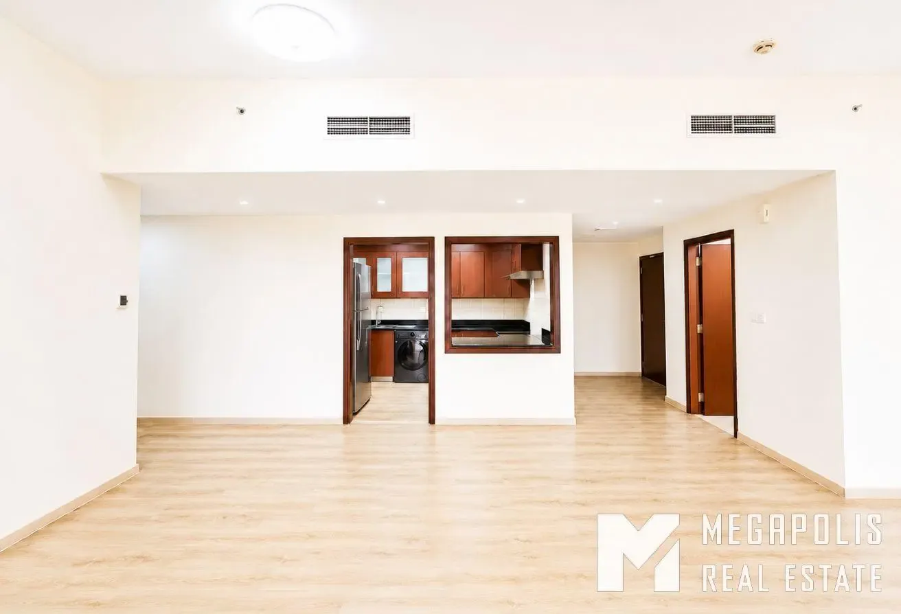 Full Sea View | Fully Upgraded | Available Now