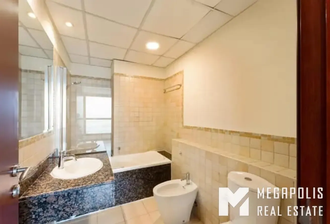 Full Sea View | Fully Upgraded | Available Now