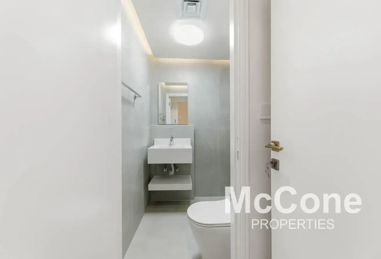 Fully Upgraded | Flexible Terms | Spacious