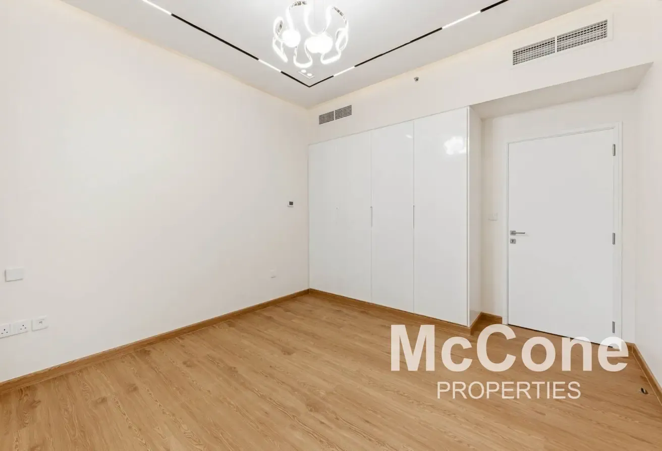 Fully Upgraded | Flexible Terms | Spacious