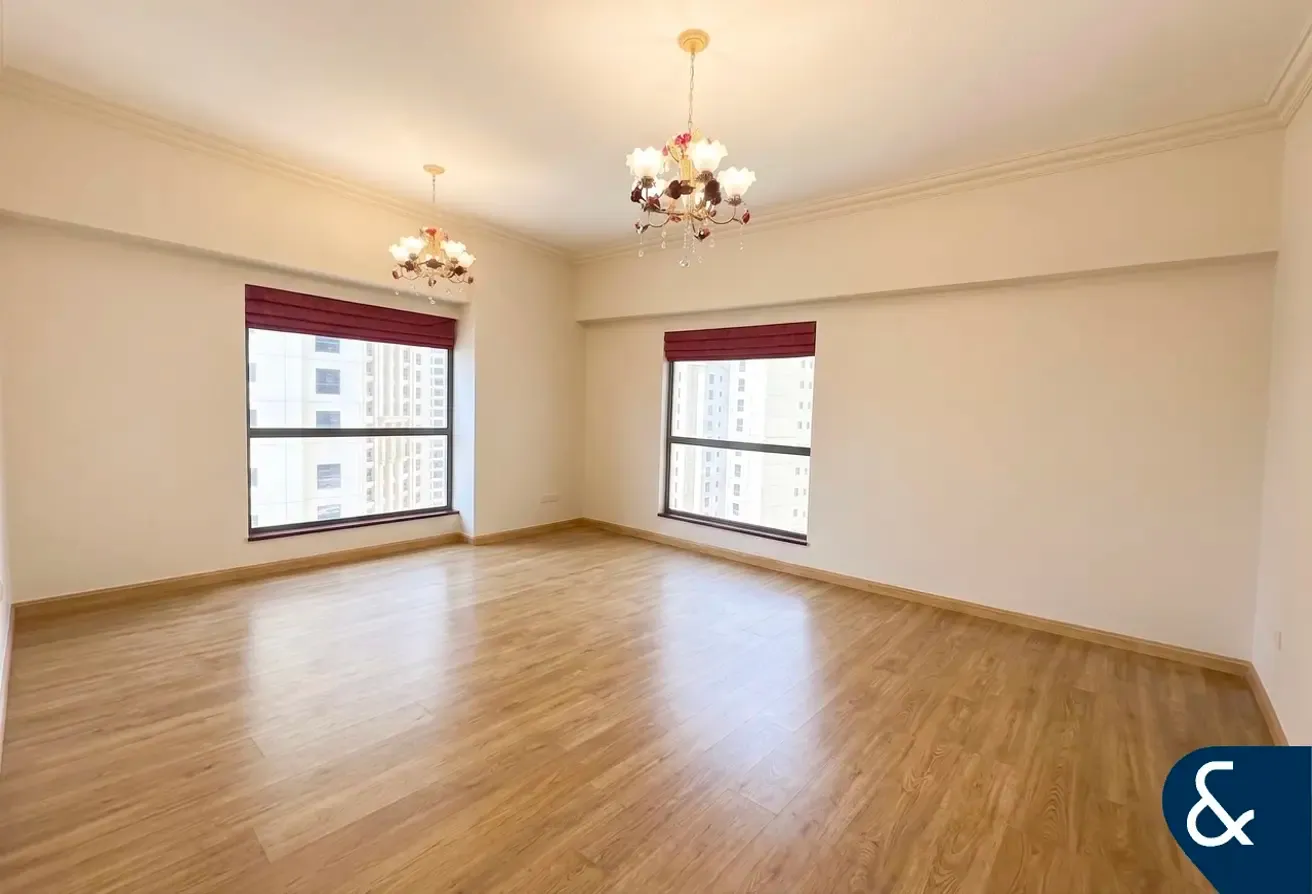 Fully upgraded | Unfurnished | Large Layout