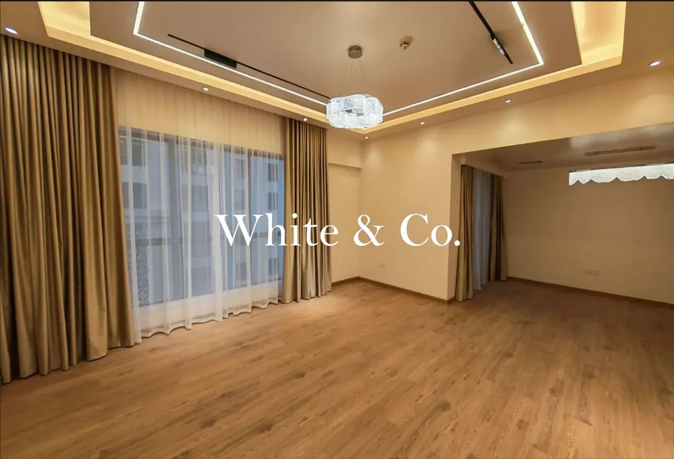 Vacant Now | Upgraded Unit | Very Hot Unit