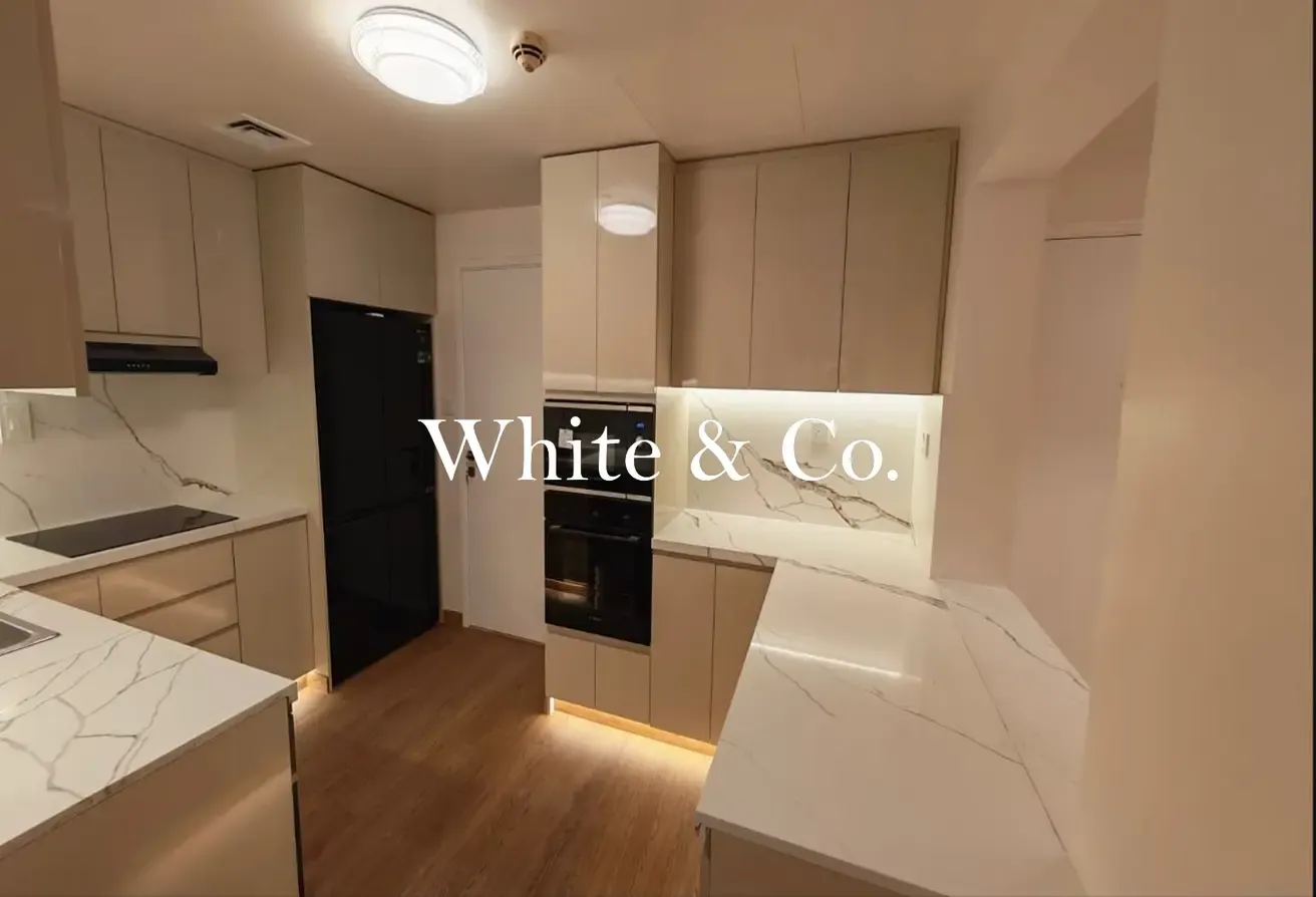 Vacant Now | Upgraded Unit | Very Hot Unit