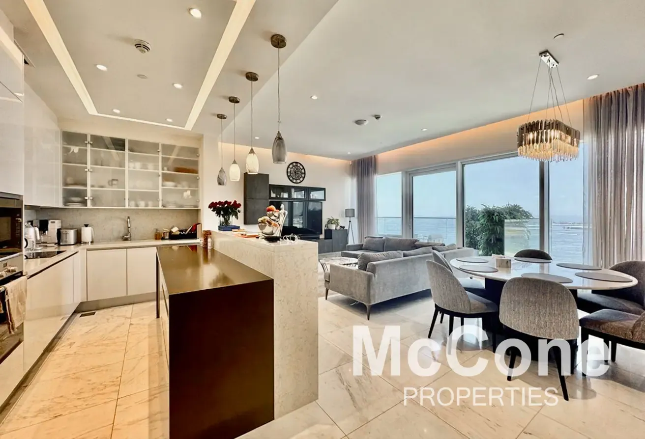 Beachfront | Stunning Views | Prime Location