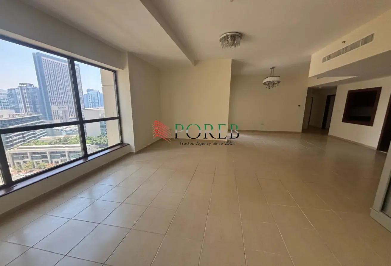 Spacious 3BR | Unfurnished | Vacant