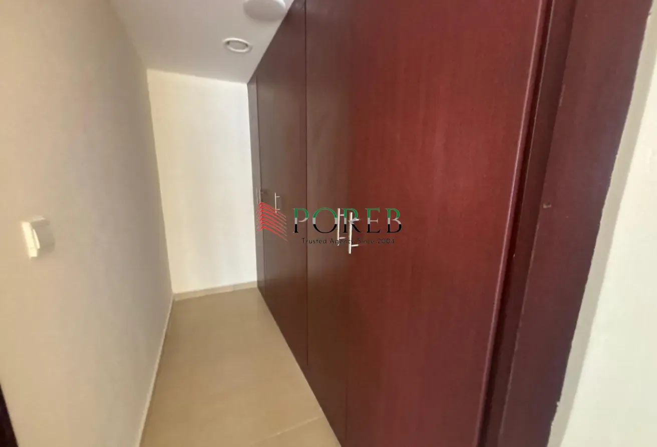 Spacious 3BR | Unfurnished | Vacant