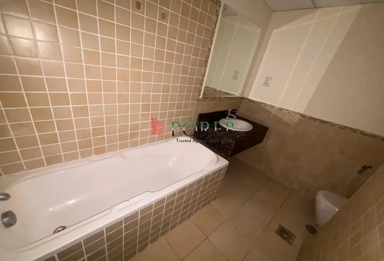 Spacious 3BR | Unfurnished | Vacant