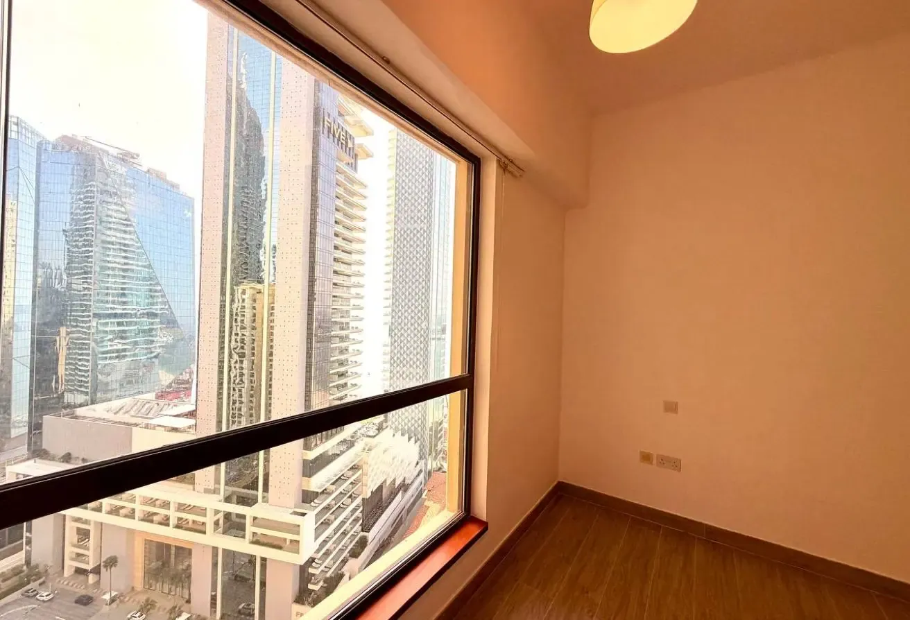 3 br + maids| Sea Views | fully Renovated