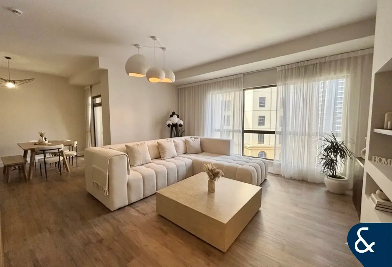 Fully Upgraded | Custom Layout | Low floor