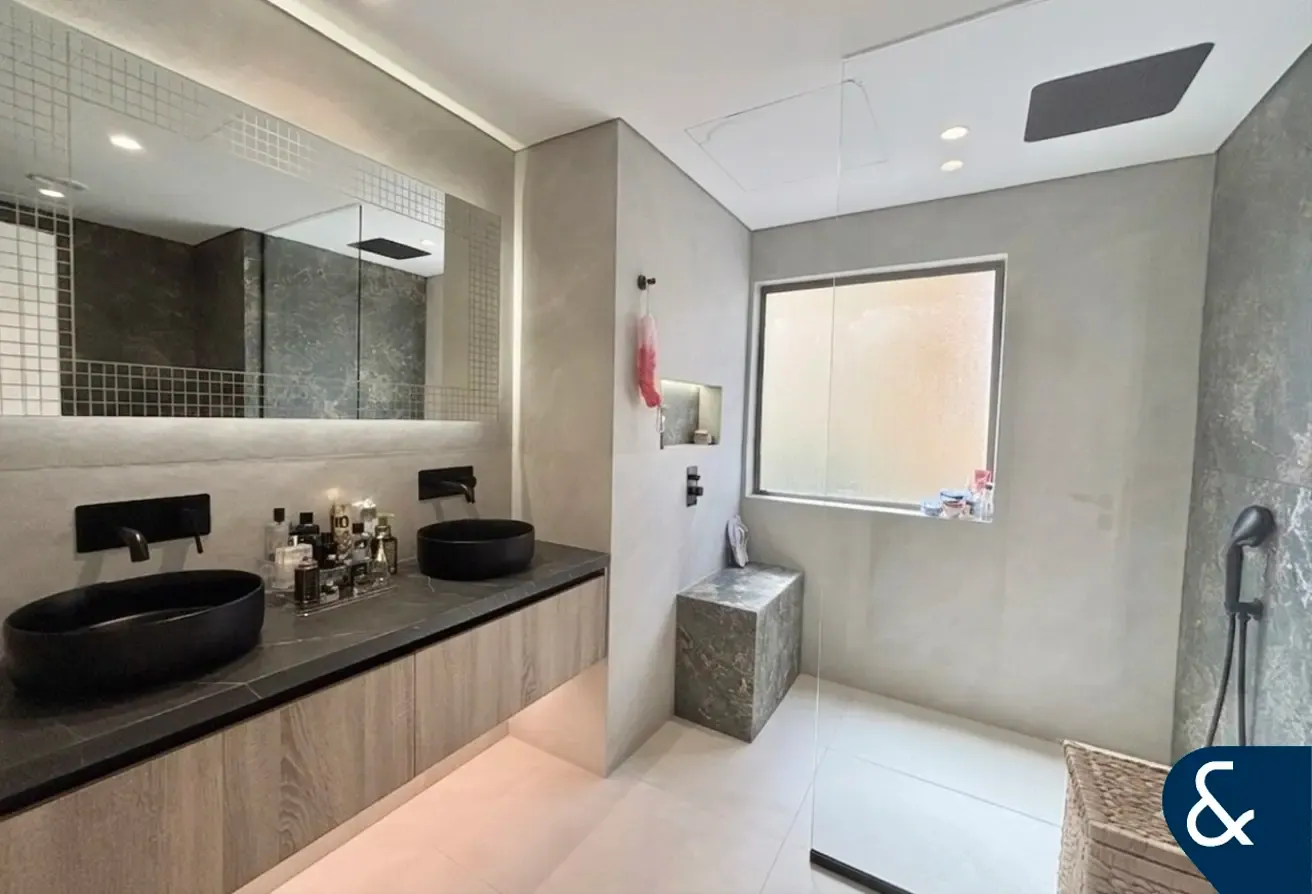 Fully Upgraded | Custom Layout | Low floor