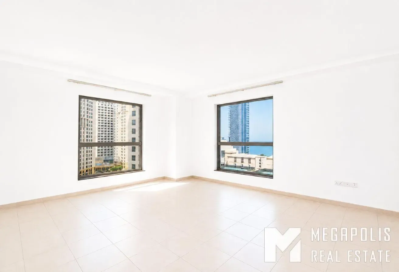 Up-to 4 Cheques | Large Layout | Sea View | Vacant