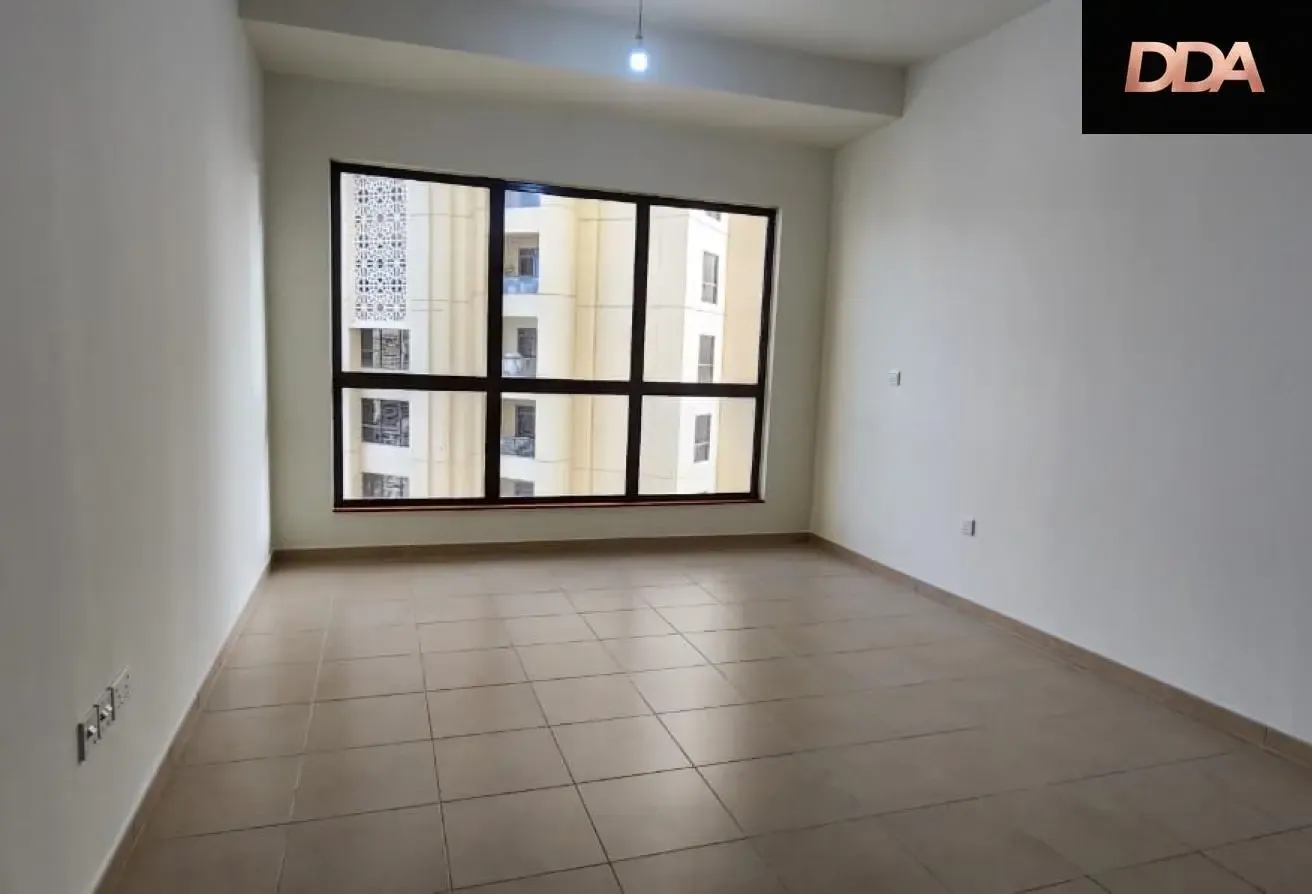 3BR with Balcony | Sadaf 5 | Ready Now