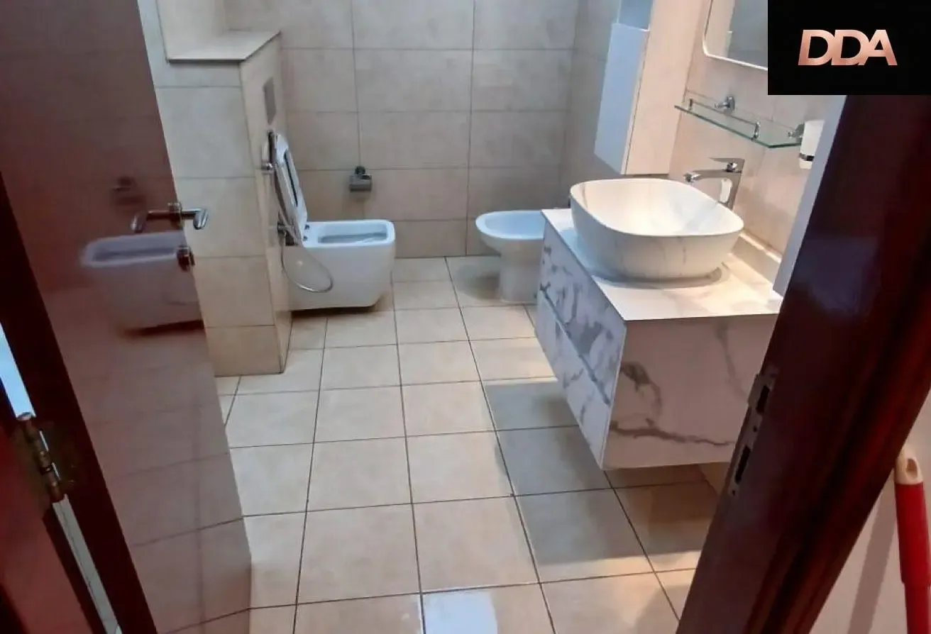 3BR with Balcony | Sadaf 5 | Ready Now