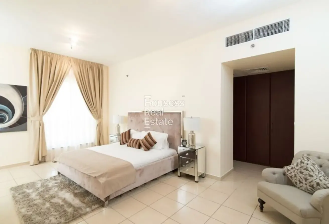 Unfurnished | 3 BHK PLUS Maids Room