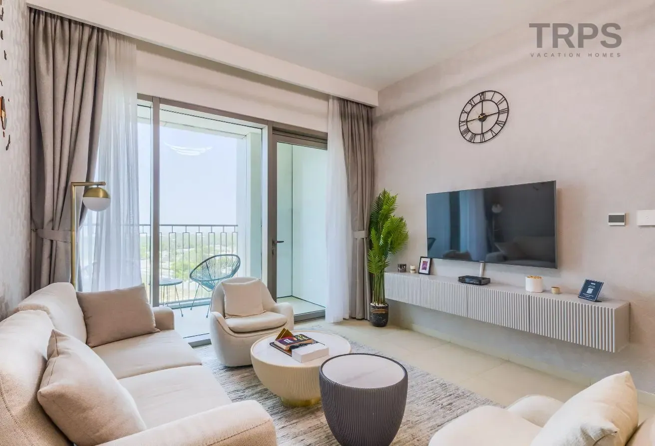 City Skyline View | Luxury Unit | Fully Furnished