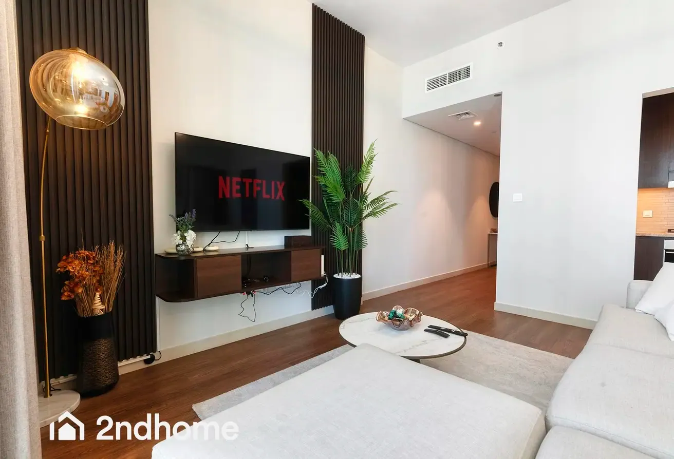Avail of our Monthly Rental | Downtown View 1