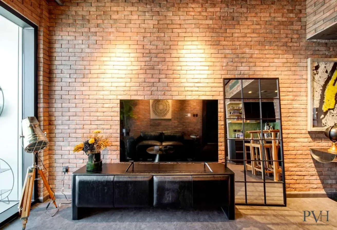 Near Dubai Mall | Move in Ready | Bills Included