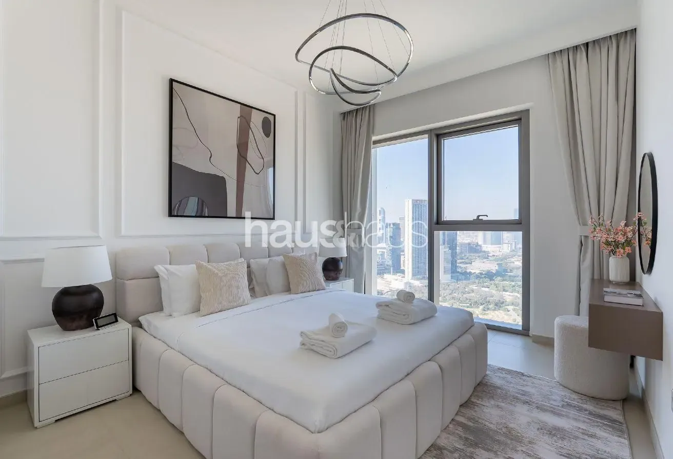 Exquisitely Furnished | Panoramic Skyline Views