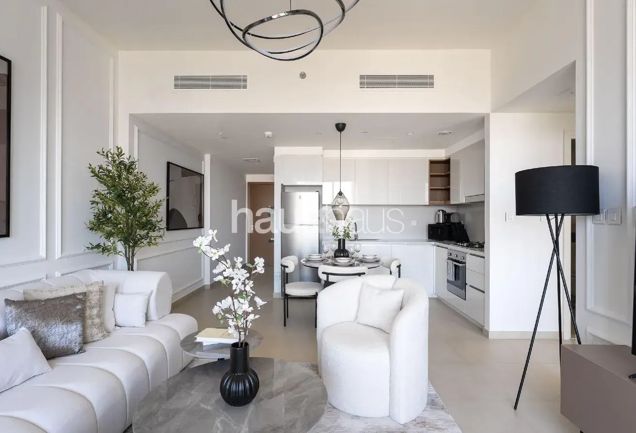 Exquisitely Furnished | Panoramic Skyline Views